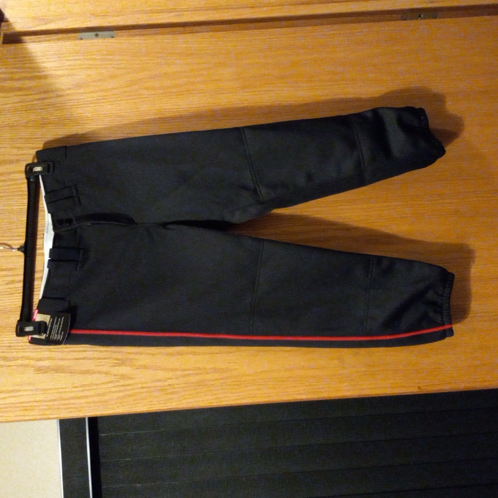 Womens mizuno black performance Elastic bottom  baseball pants quilted padding